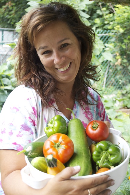 BYG 2010 Amy Clayton Harvest 2 (1)